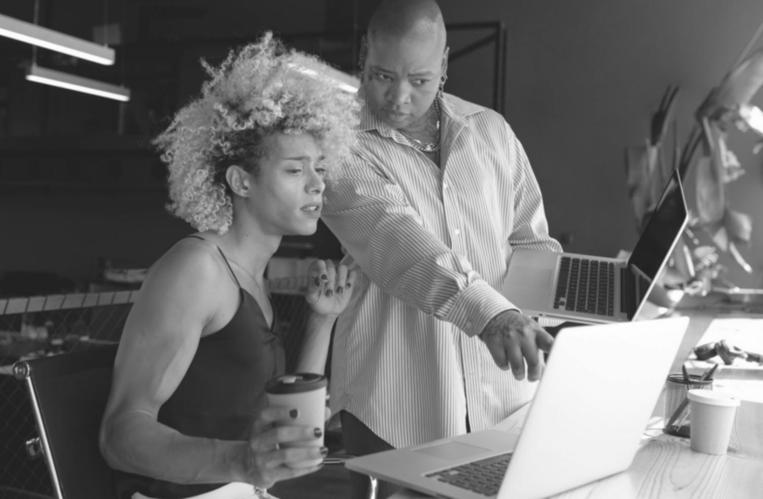 Banking-Sicherheitszentrale mit modernster Überwachungstechnik